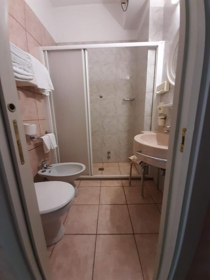 Hotel Prestigio Cesenatico Kültér fotó