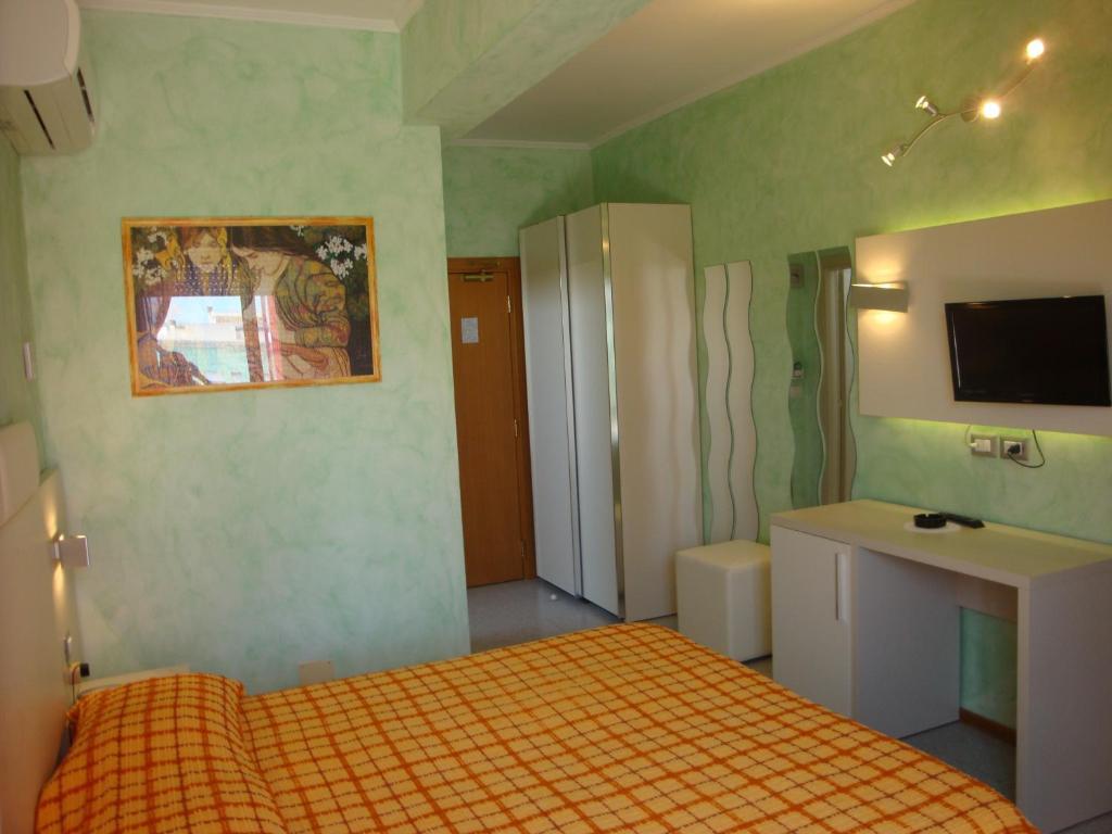 Hotel Prestigio Cesenatico Szoba fotó