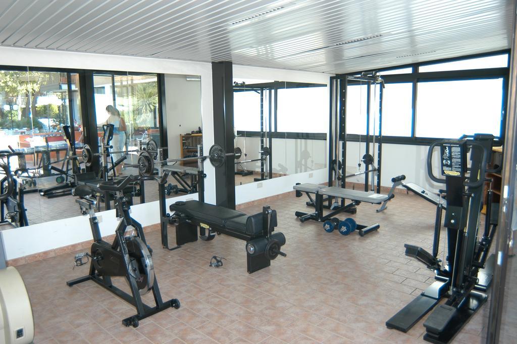 Hotel Prestigio Cesenatico Kültér fotó